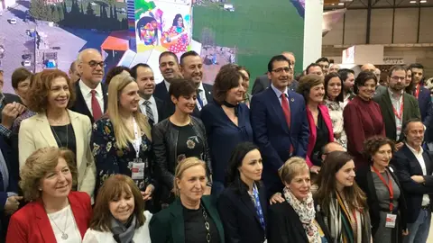 Caballero ha visitado hoy la feria Fitur Caballero ha visitado hoy la feria Fitur