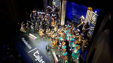 Coro 'Tócame' - COAC 2020 p6 Localidad: Cádiz Autoría Letra: Antonio Pedro Serrano Álvarez, Julio Pardo Merelo y Julio Pardo Carrillo Autoría Música: Julio Pardo Merelo, Julio Pardo Carrillo y Antonio Pedro Serrano Álvarez Dirección: Juan Lucena Morant Representante Legal: Juan Lucena Morant