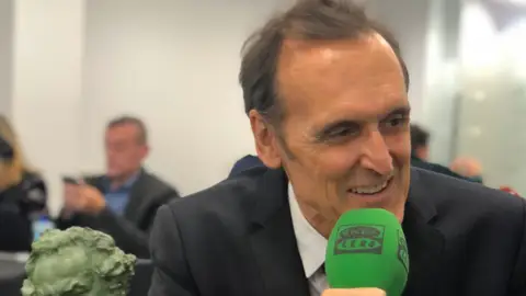 Alberto Iglesias, en los micrófonos de Onda Cero. Alberto Iglesias, en los micrófonos de Onda Cero.