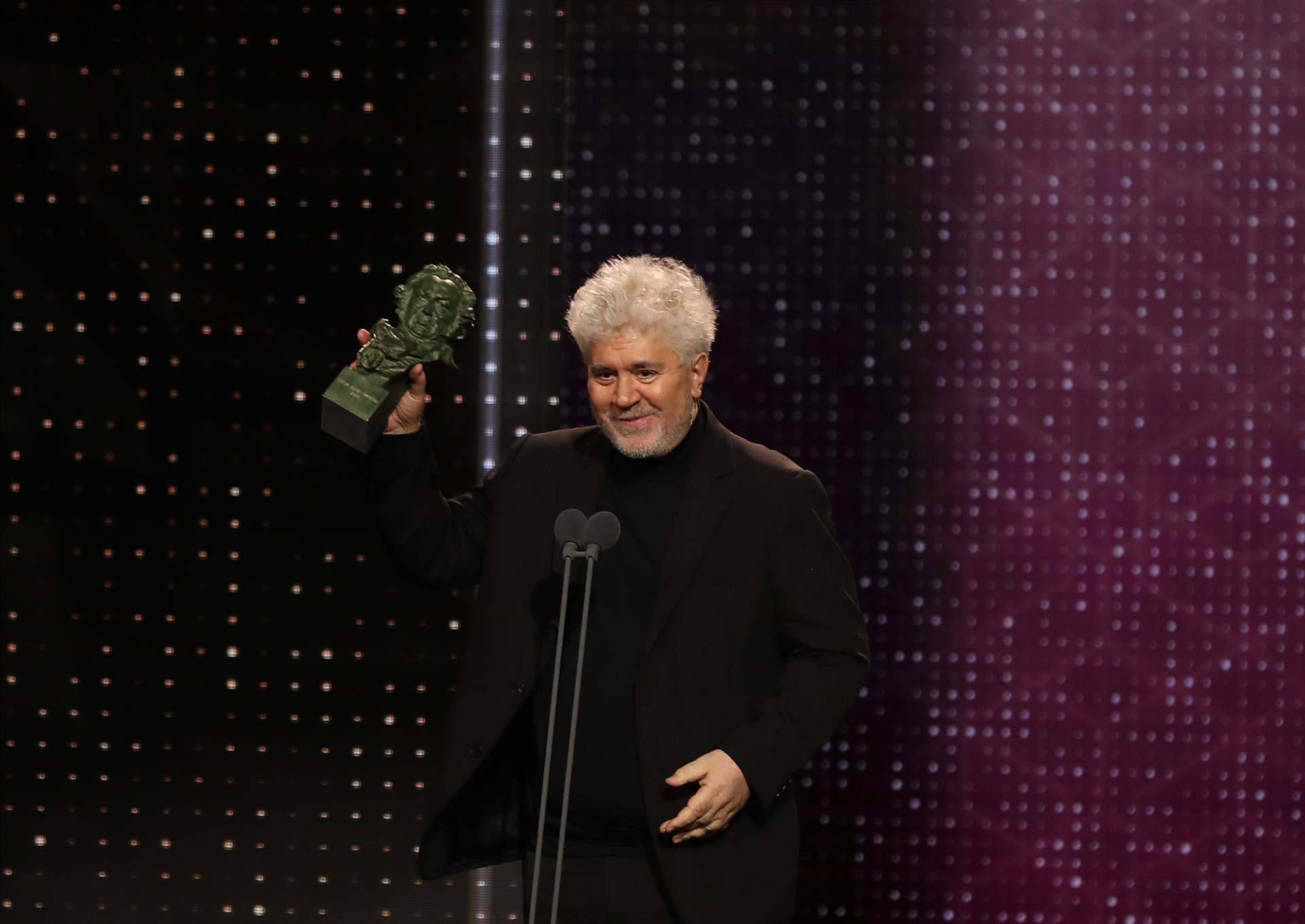 Almodóvar y su película "Dolor y gloria", grandes triunfadores en los Premios Goya Almodóvar y su película "Dolor y gloria", grandes triunfadores en los Premios Goya