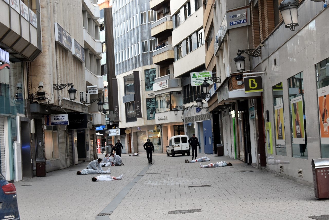 Simulacro de atención a un atropello masivo en una calle de Ciudad Real por un ataque terrorista Simulacro de atención a un atropello masivo en una calle de Ciudad Real por un ataque terrorista