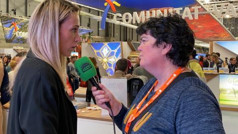 MUNDOMAR FITUR