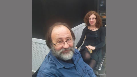 Luis Miguel Dom&iacute;nguez junto a su mujer Gloria 