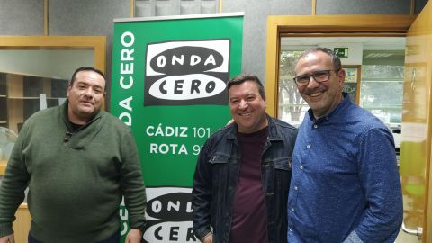 El coro de Vald&eacute;s, Manos Arriba