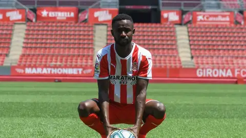 Diamanka, en su presentación como jugador del Girona. ELCHE CF