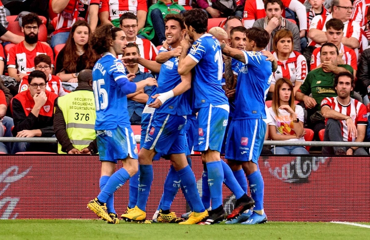 Damián Suárez y Jaime Mata dan los tres puntos al Getafe frente al Athletic en San Mamés Damián Suárez y Jaime Mata dan los tres puntos al Getafe frente al Athletic en San Mamés