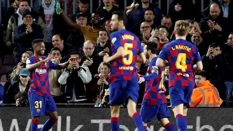 Ansu Fati celebra uno de sus dos goles ante el Levante Ansu Fati celebra uno de sus dos goles ante el Levante