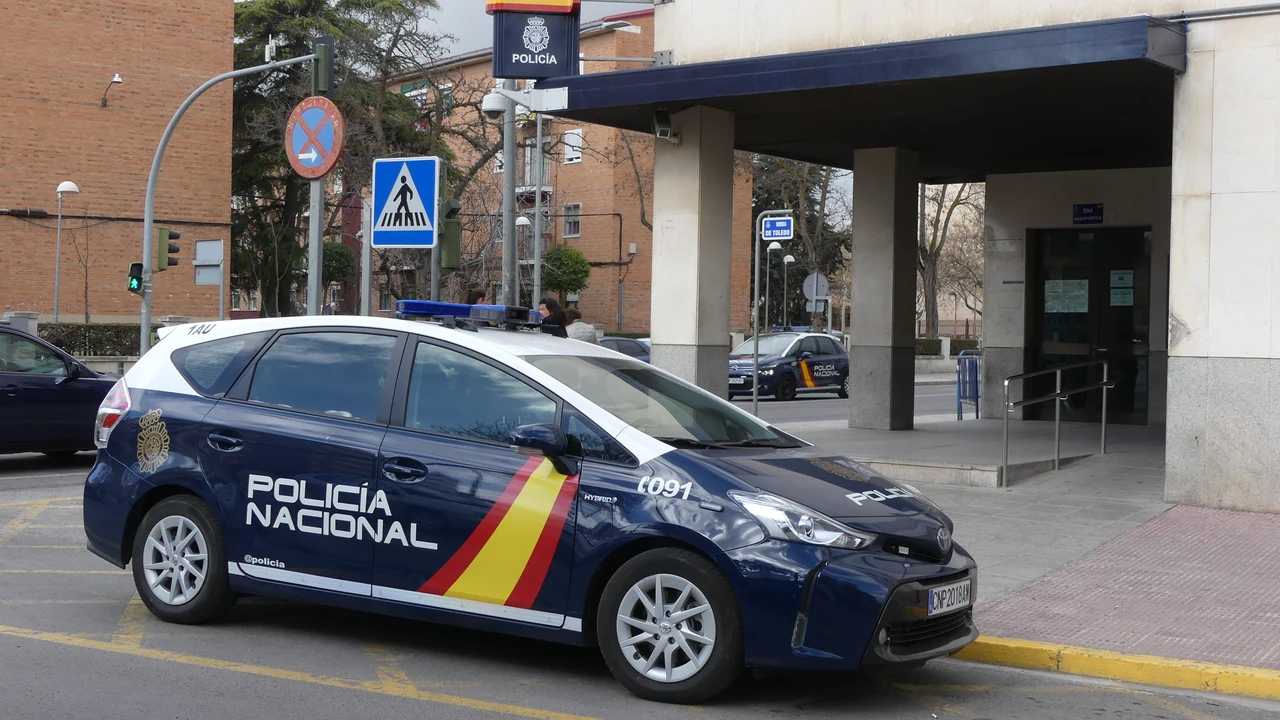 El detenido agredió y escupió a agentes de la Policía Nacional