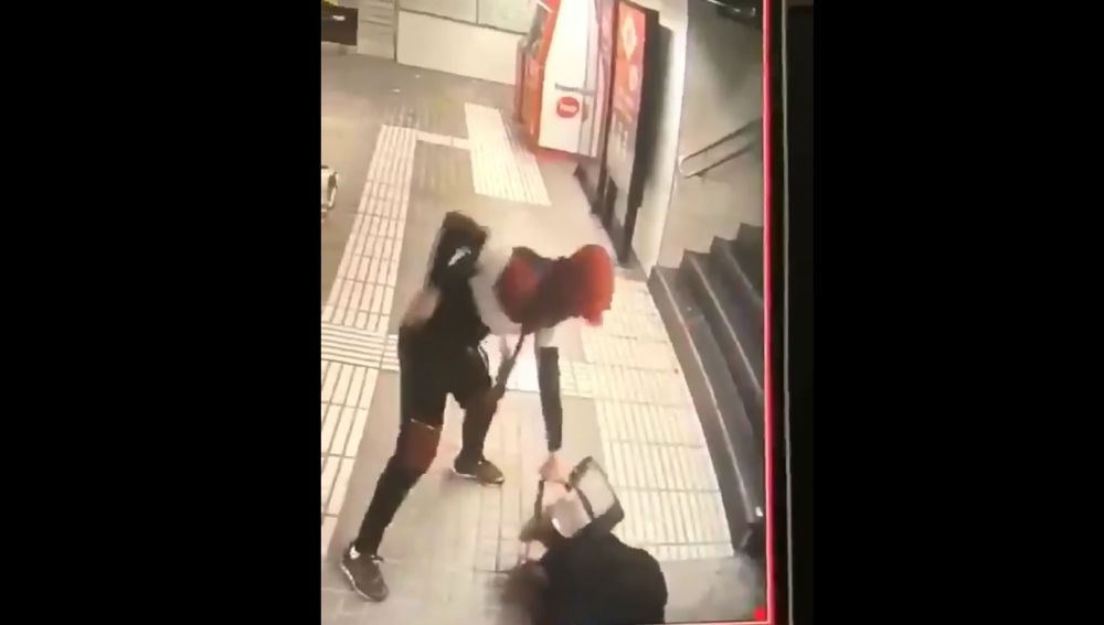 Agresión a una mujer en el metro de Barcelona