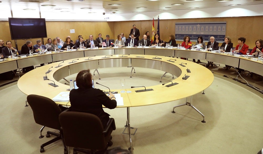 Paula Fernández es partidaria de conseguir un “acuerdo amistoso” para recuperar el IVA de 2017 Paula Fernández es partidaria de conseguir un “acuerdo amistoso” para recuperar el IVA de 2017