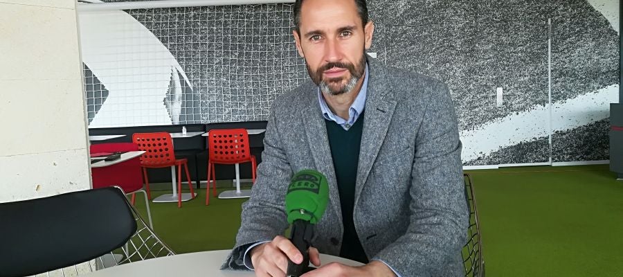 Vicente Moreno: "Soy muy afortunado de entrenar a RDT, posiblemente el mejor jugador de la categoría" Vicente Moreno: "Soy muy afortunado de entrenar a RDT, posiblemente el mejor jugador de la categoría"