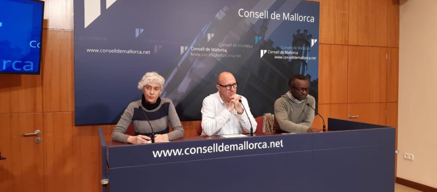 Los portavoces de PSIB, MÉS per Mallorca y Unidas Podemos en el Consell de Mallorca. Los portavoces de PSIB, MÉS per Mallorca y Unidas Podemos en el Consell de Mallorca.