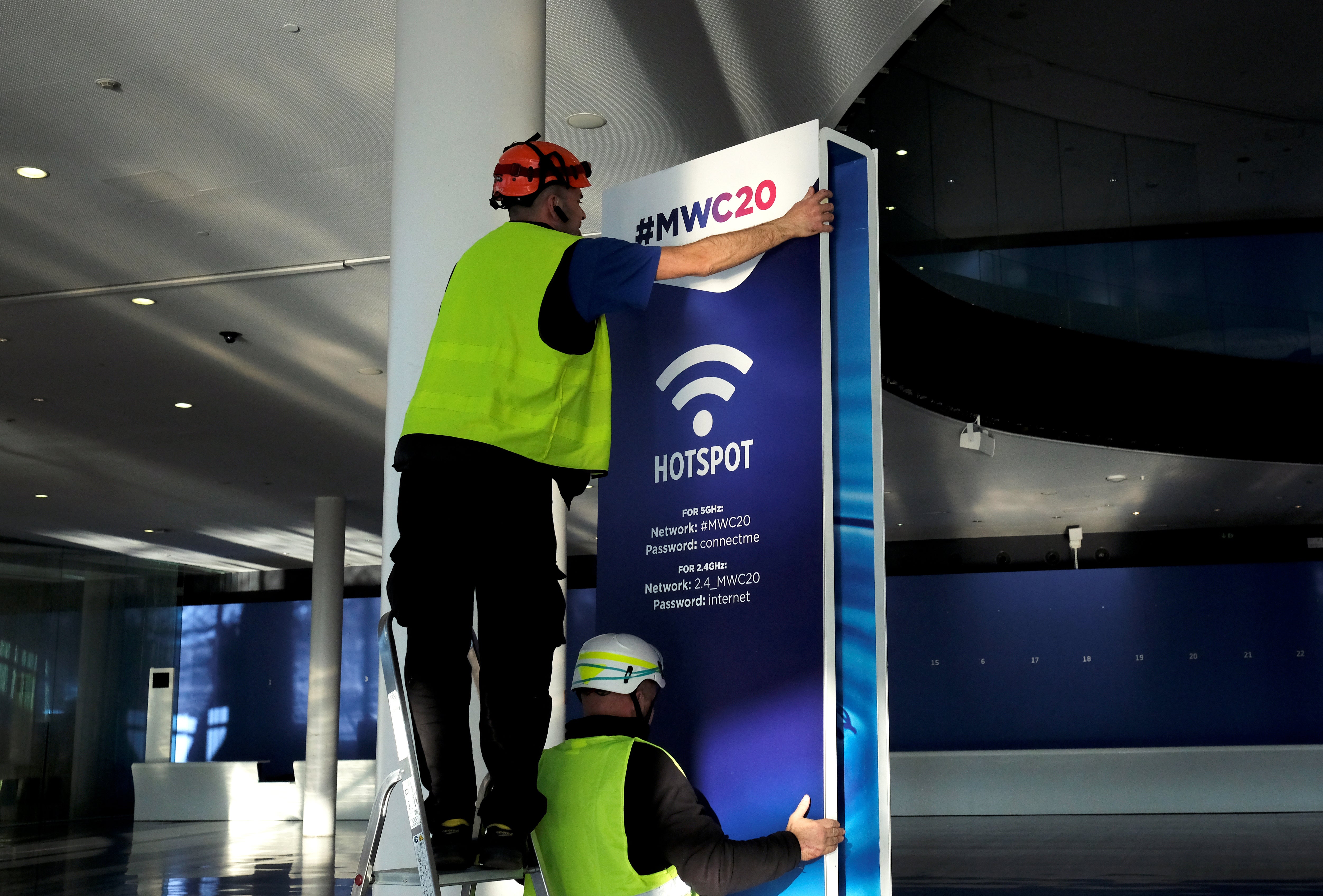 Intel tampoco irá al MWC de Barcelona y ya son 9 las bajas por el coronavirus Intel tampoco irá al MWC de Barcelona y ya son 9 las bajas por el coronavirus