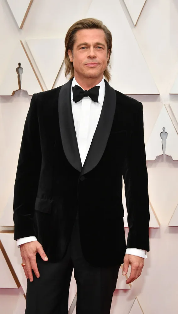 Brad Pitt en la alfombra roja de los Oscar 2020