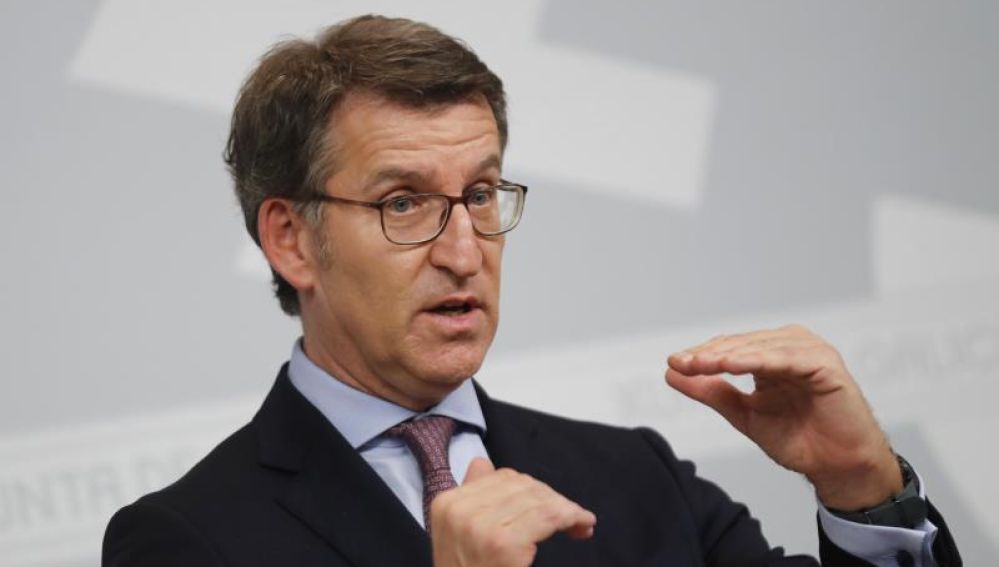 Feijóo: "El presidente del Gobierno no está respetando el papel del líder de la oposición" Feijóo: "El presidente del Gobierno no está respetando el papel del líder de la oposición"