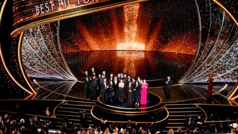 'Par&aacute;sitos' se confirma como el fen&oacute;meno del a&ntilde;o en los Oscar 2020