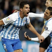 Adrián y Antoñín celebran el gol del Málaga Adrián y Antoñín celebran el gol del Málaga