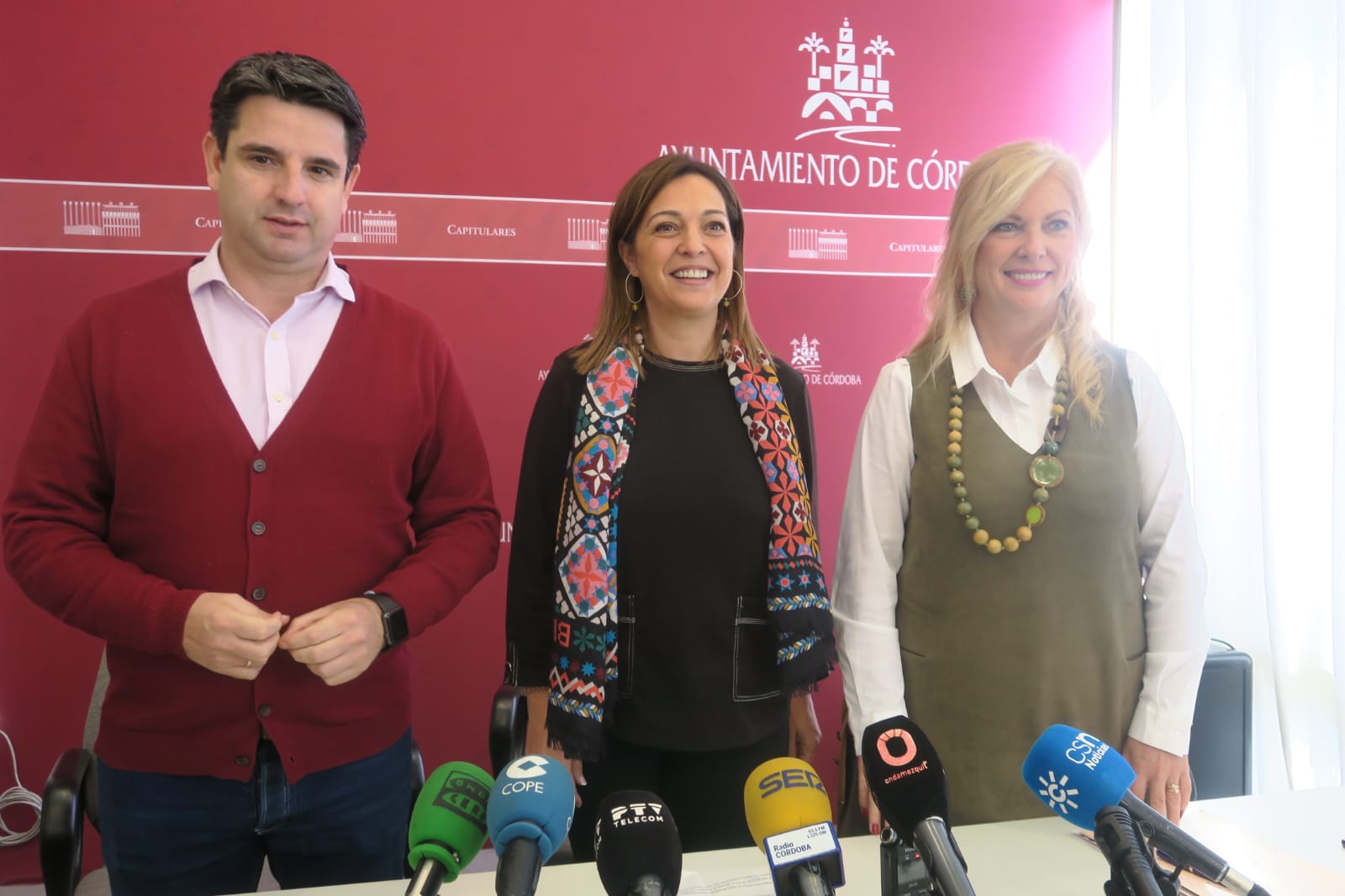 La oposición municipal pide que el secretario del ayuntamiento explique la posible ilegalidad de las Ordenanzas Municipales La oposición municipal pide que el secretario del ayuntamiento explique la posible ilegalidad de las Ordenanzas Municipales