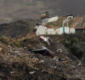 El operativo de búsqueda tras el corrimiento de tierras en localidad vizcaína de Zaldibar, Bizkaia. El operativo de búsqueda tras el corrimiento de tierras en localidad vizcaína de Zaldibar, Bizkaia.