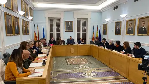 Pleno municipal del Ayuntamiento de Crevillent. Pleno municipal del Ayuntamiento de Crevillent.