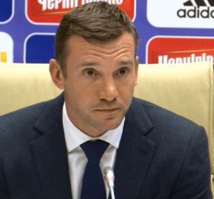 Andrei Shevchenko, seleccionador de Ucrania. Andrei Shevchenko, seleccionador de Ucrania.