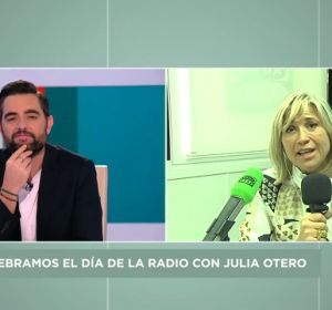 Julia Otero desvela en Zapeando qué es para ella la radio Julia Otero desvela en Zapeando qué es para ella la radio