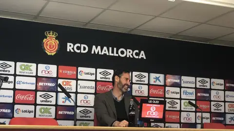 El entrenador del Real Mallorca, Vicente Moreno, en rueda de prensa Son Bibiloni
