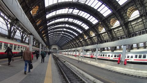 Estaci&oacute;n Central, Mil&aacute;n