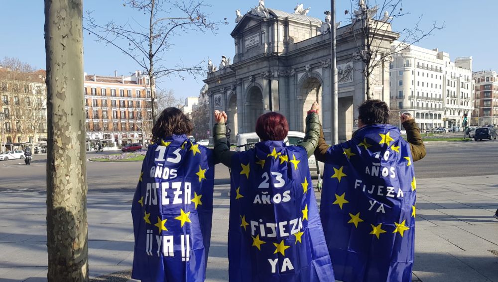 Manifestación en Madrid contra la temporalidad en la contratación de las administraciones públicas.