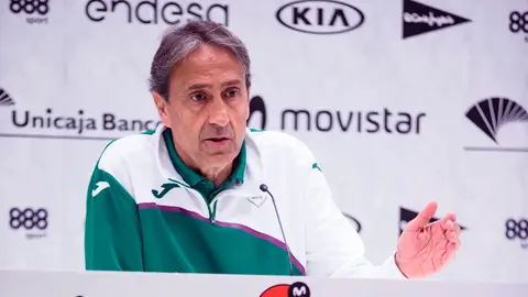 Luis Casimiro, entrenador del Unicaja Luis Casimiro, entrenador del Unicaja