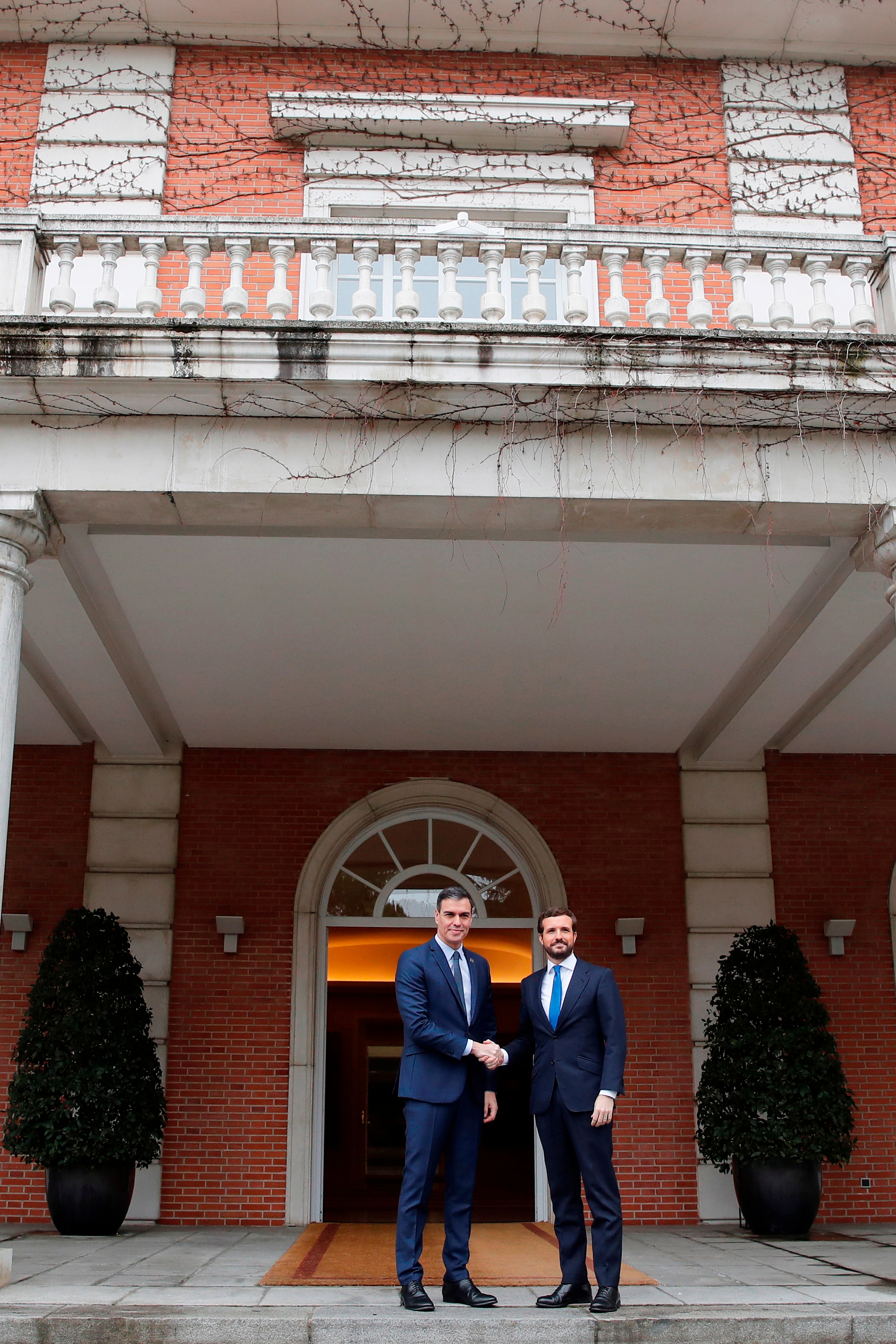 La tertulia: El coronavirus y el papel político La tertulia: El coronavirus y el papel político