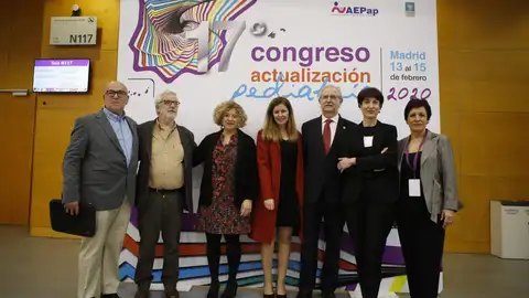 El 21% de los adolescentes mantiene un consumo abusivo de Internet y las redes sociales en buenas manos