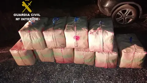 Paquetes de droga incautados por la Guardia Civil Archivo