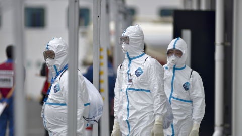 Personal m&eacute;dico se protege ante el coronavirus