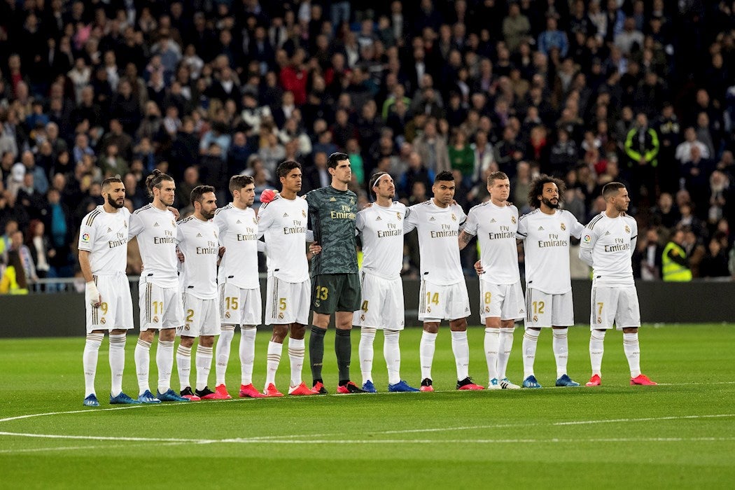 Las siete preguntas de Rubén Amón: ¿Sabéis que ayer me hice del Real Madrid? Un minuto más o menos, lo que duró el minuto de silencio en memoria de David Gistau Las siete preguntas de Rubén Amón: ¿Sabéis que ayer me hice del Real Madrid? Un minuto más o menos, lo que duró el minuto de silencio en memoria de David Gistau