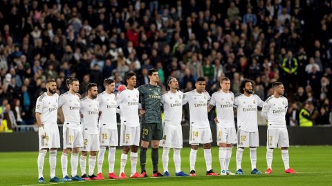 Minuto de Silencio en el Santiago Bernab&eacute;u