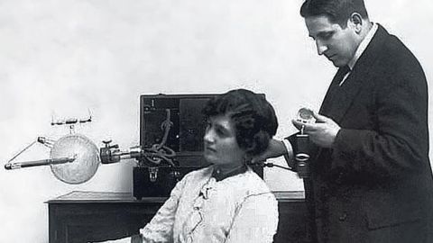 M&oacute;nico S&aacute;nchez fue el inventor del aparato port&aacute;til de rayos X