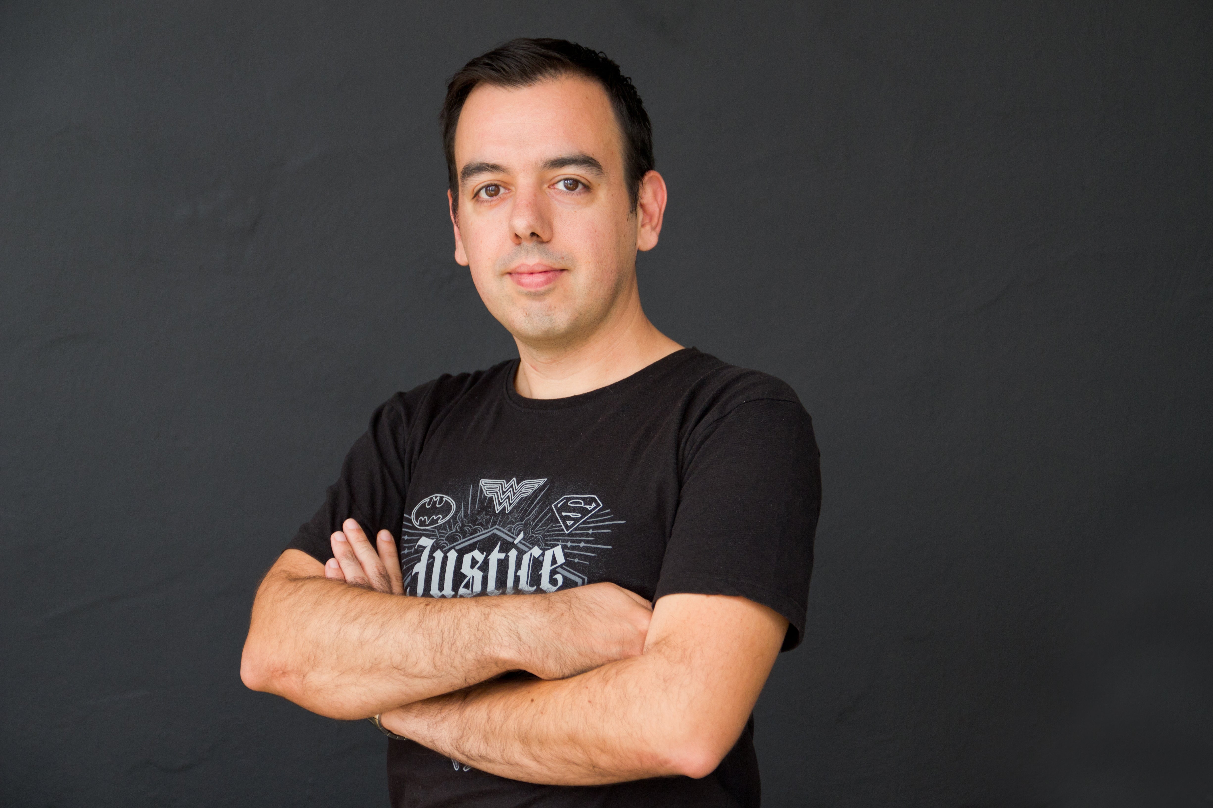 El exalumno de la UJI Emilio Sánchez impulsa desde la empresa Z1 el uso de tecnologías punteras en todo el mundo El exalumno de la UJI Emilio Sánchez impulsa desde la empresa Z1 el uso de tecnologías punteras en todo el mundo