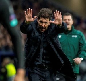 Diego Pablo Simeone, técnico rojiblanco. Diego Pablo Simeone, técnico rojiblanco.