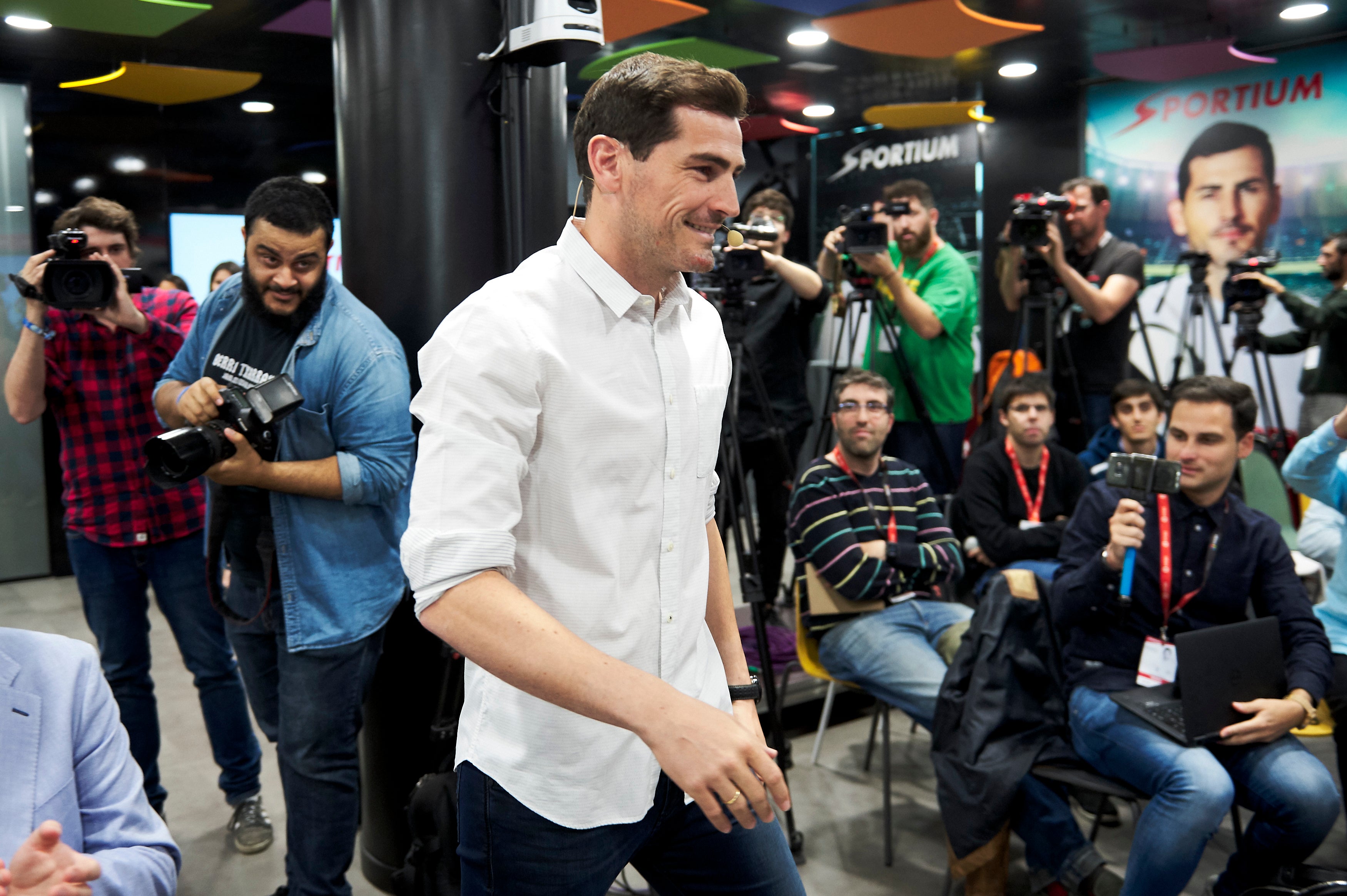 Noticia Onda Cero: Casillas confirma que no se retira de las elecciones a la presidencia de la RFEF Noticia Onda Cero: Casillas confirma que no se retira de las elecciones a la presidencia de la RFEF