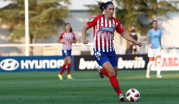 Fútbol femenino, fútbol sala y segunda B acuden al CSD "cansados de esperar soluciones de la RFEF" Fútbol femenino, fútbol sala y segunda B acuden al CSD "cansados de esperar soluciones de la RFEF"