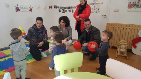 Creación de novas casas niño Creación de novas casas niño