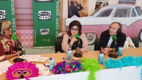 Mar&iacute;a D&iacute;az y Marco Marrero, directores de la gala de Elecci&oacute;n de la Reina del Carnaval de Tenerife