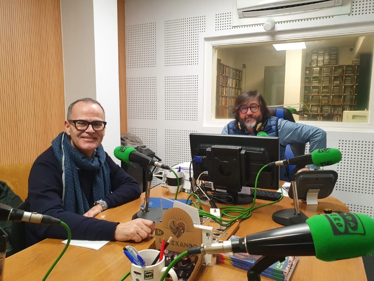 ¿Qué opinas? VOTA ¿Qué opinas? VOTA