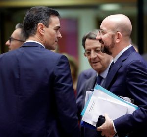 El presidente del Gobierno, Pedro Sánchez (i), y el presidente del Consejo Europeo, Charles Michel (d). El presidente del Gobierno, Pedro Sánchez (i), y el presidente del Consejo Europeo, Charles Michel (d).