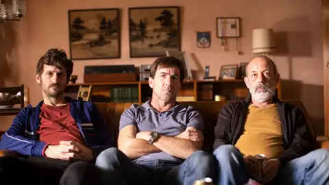 Raúl Arévalo, Antonio de la Torre y Chema del Barco en una imagen promocional de la película 'El plan' Se trata de la ópera prima del director Polo Menárguez
