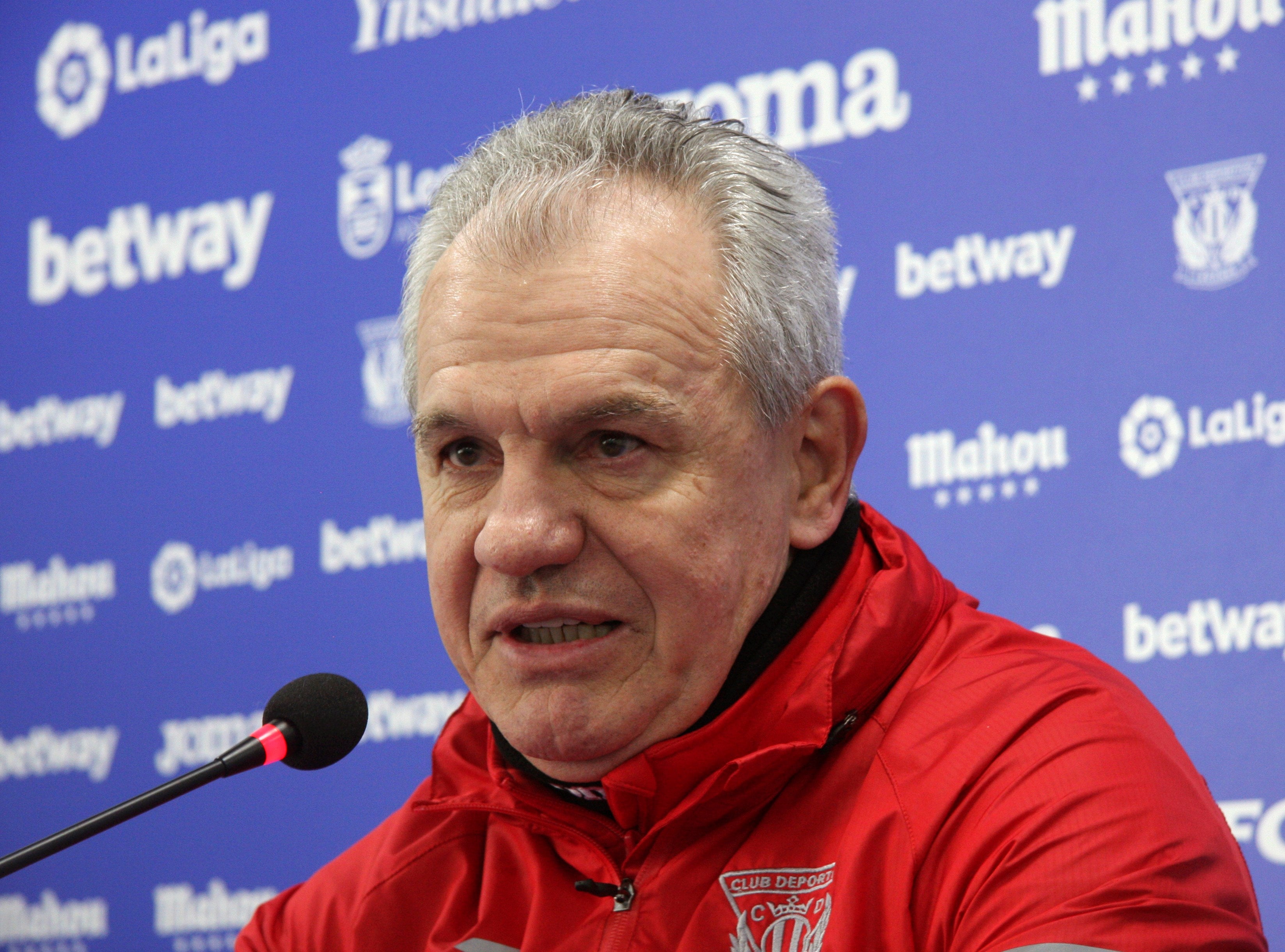 Javier Aguirre no seguirá en el Leganés aunque mantenga al equipo en Primera División Javier Aguirre no seguirá en el Leganés aunque mantenga al equipo en Primera División