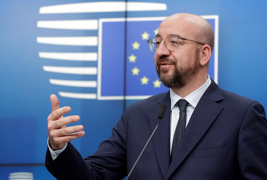 La Unión Europea estudia financiar muros y vallas fronterizas para evitar la llegada de inmigrantes La Unión Europea estudia financiar muros y vallas fronterizas para evitar la llegada de inmigrantes