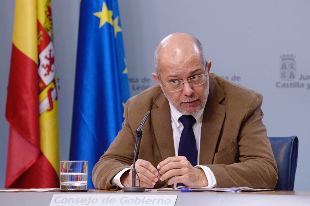 Francisco Igea: "Siempre es mejor que el Gobierno dependa de nosotros de que ERC" Francisco Igea: "Siempre es mejor que el Gobierno dependa de nosotros de que ERC"
