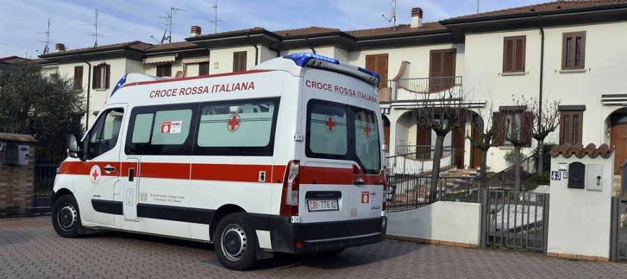 Imagen de una ambulancia en Italia Imagen de una ambulancia en Italia
